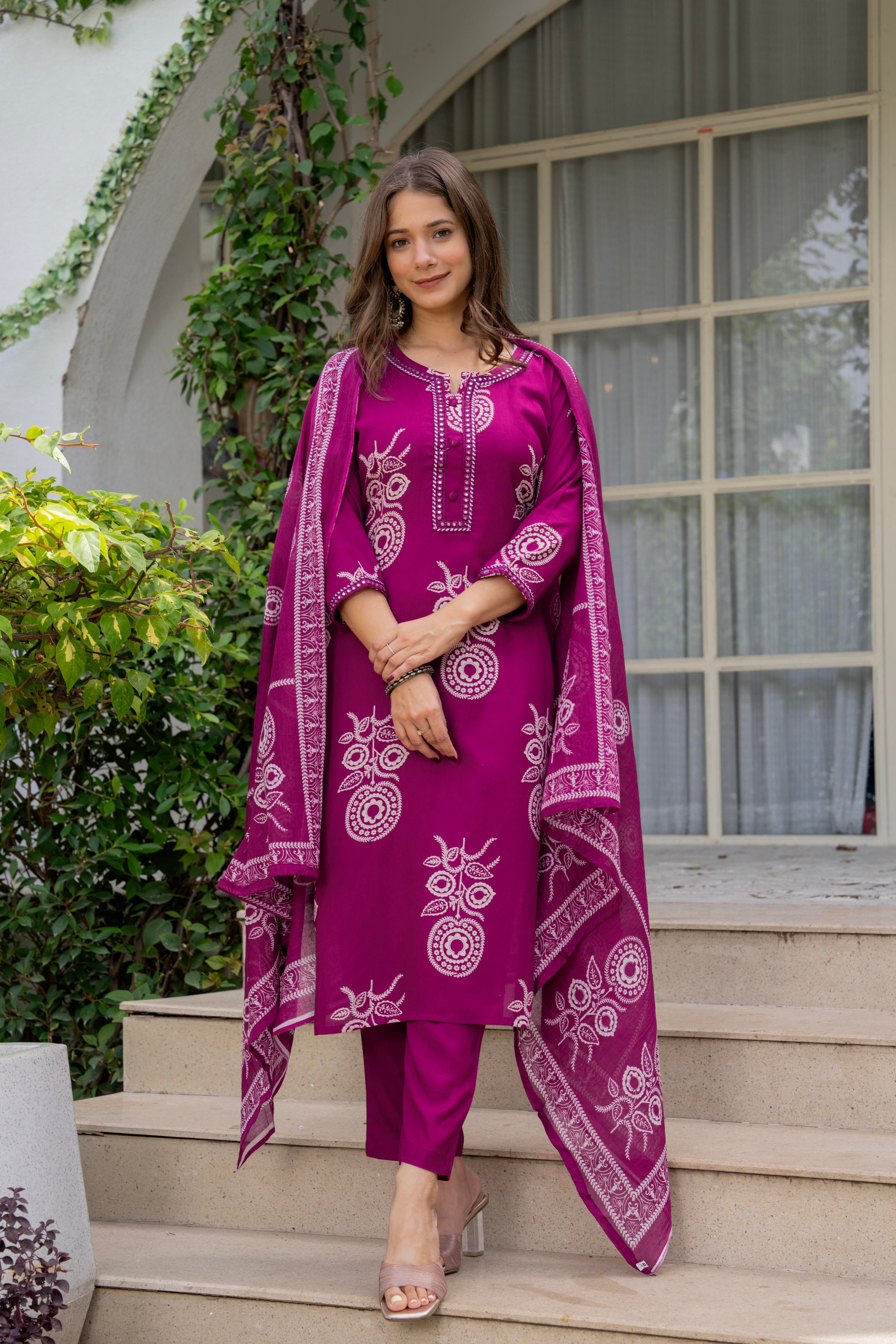 Maroon Floral Printed Kurta Set for Women